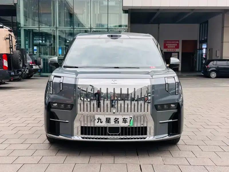 ZEEKR 009 2024 Model, 7-Seat Aisle Version, 4WD, 108kWh — миниатюра 2