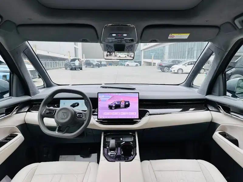 ZEEKR 009 2024 Model, 7-Seat Aisle Version, 4WD, 108kWh — миниатюра 17