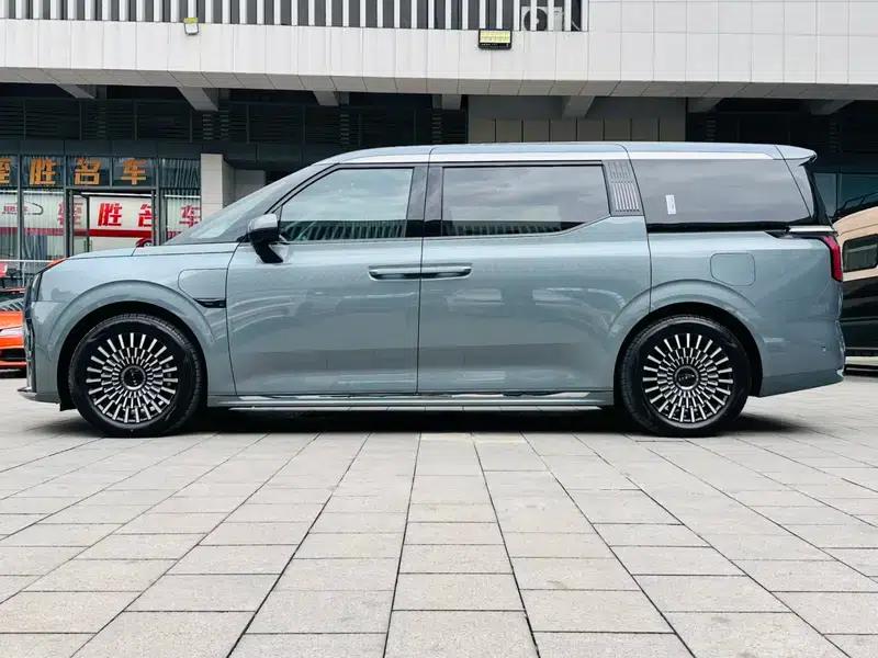 ZEEKR 009 2024 Model, 7-Seat Aisle Version, 4WD, 108kWh — миниатюра 4