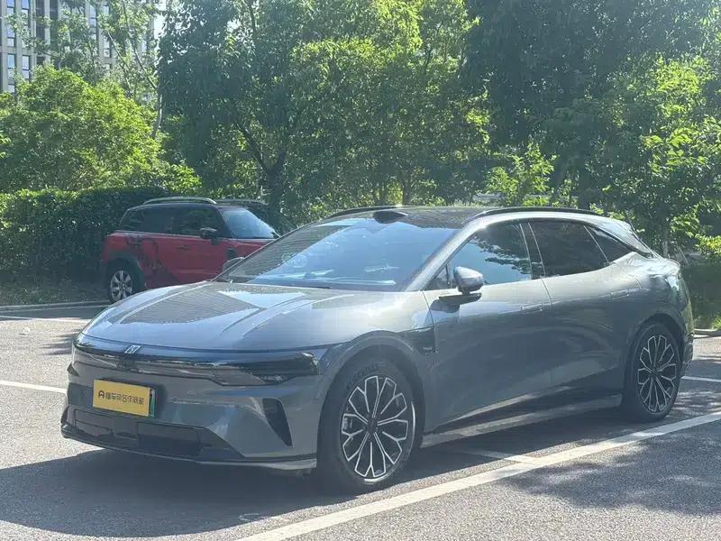 ZEEKR 007GT 2025 Long Range Rear-Wheel Drive Intelligent Driving Edition 100kWh — миниатюра 1