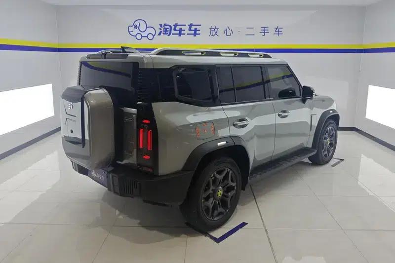 Jetour Traveler C-DM 2024 1.5TD DHT 208km 2WD Mountain Edition — миниатюра 3