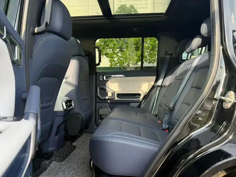 Jetour Traveler C-DM 2024 1.5TD DHT 208km 2WD Mountain Edition — миниатюра 8