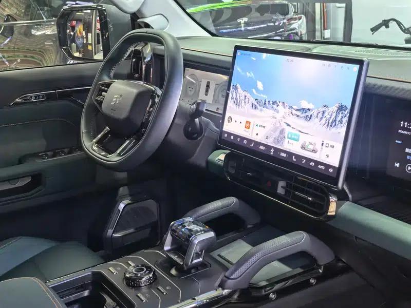 Jetour Traveler C-DM 2024 1.5TD DHT 129km 2WD Forest Edition — миниатюра 17