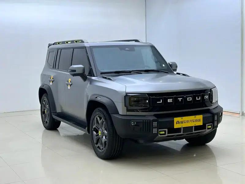Jetour Traveler C-DM 2024 1.5TD DHT 208km 2WD Mountain Edition — миниатюра 3