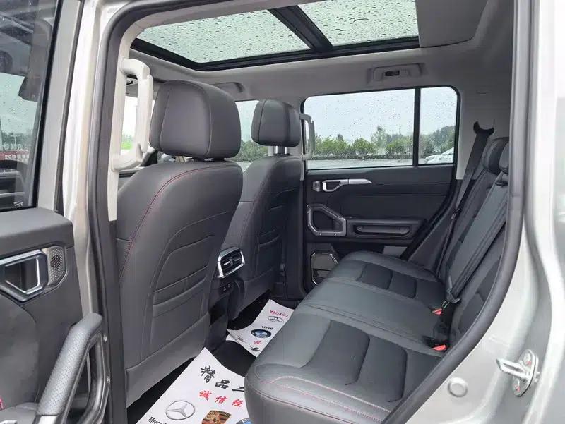 Jetour Traveler C-DM 2024 1.5TD DHT 208km 2WD Mountain Edition — миниатюра 17
