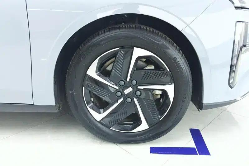 Galaxy L6 2024 Dragon Edition 1.5T DHT 125km PLUS — миниатюра 9