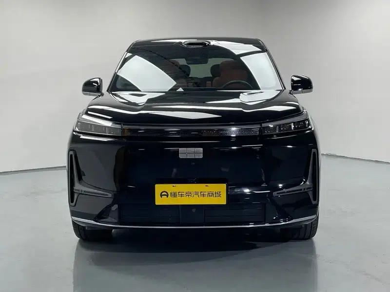 Galaxy M9 2025 210km/h AWD Navigator Edition — миниатюра 2