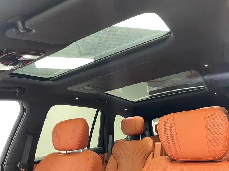 Galaxy M9 2025 210km/h AWD Navigator Edition — миниатюра 19