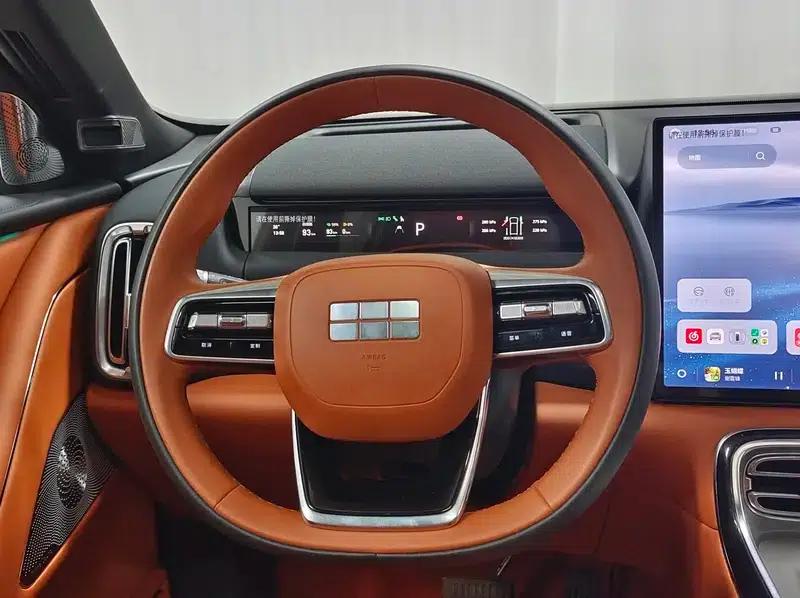 Galaxy M9 2025 210km/h AWD Navigator Edition — миниатюра 16