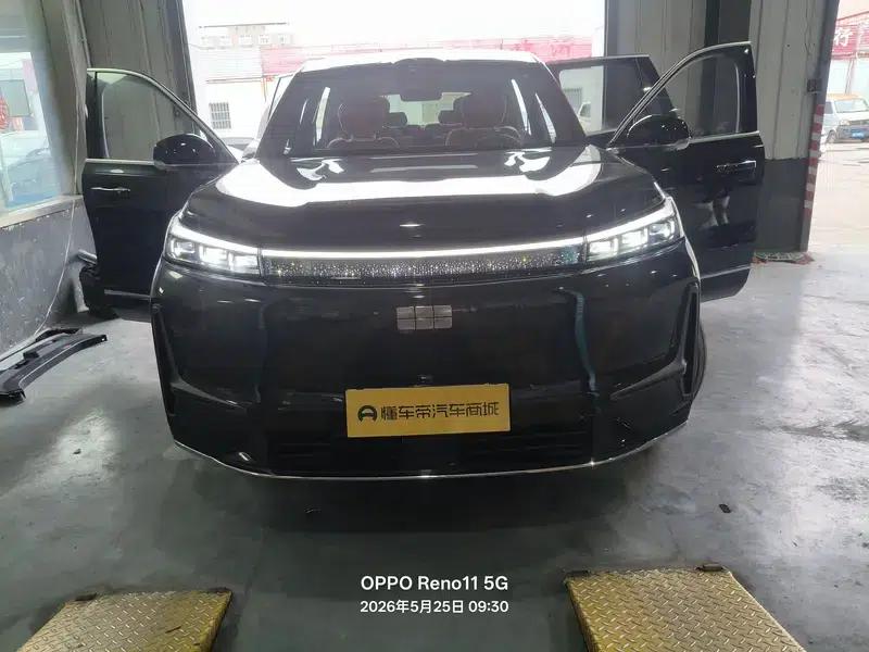 Galaxy M9 2025 210km/h AWD Navigator Edition — миниатюра 22