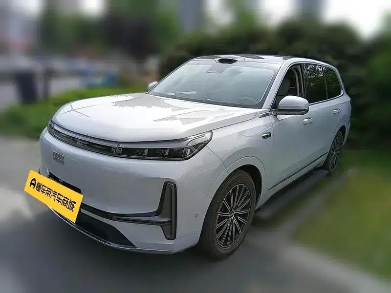 Galaxy M9 2025 230km/h 2WD Explorer Edition — миниатюра 1