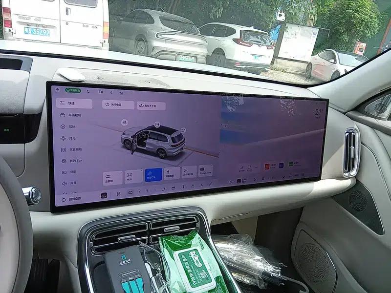 Galaxy M9 2025 230km/h 2WD Explorer Edition — миниатюра 12