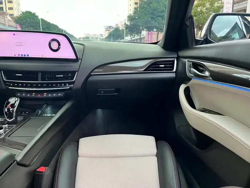 Cadillac CT5 2024 28T Platinum Edition — миниатюра 10