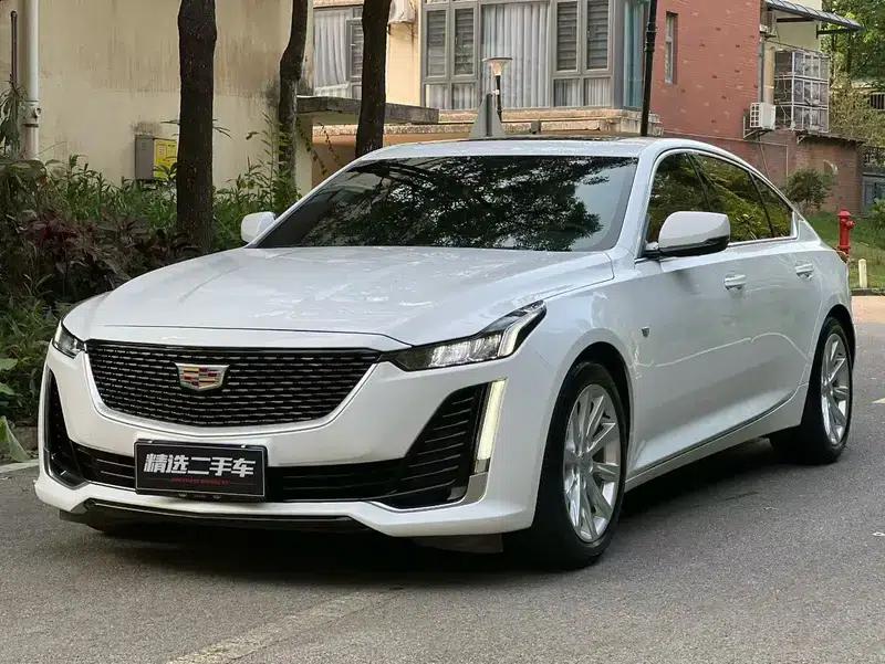 Cadillac CT5 2020 Facelift 28T Fashion Model — миниатюра 1