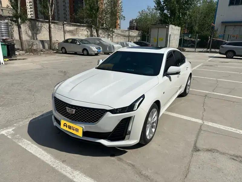 2022 Cadillac CT5 28T Luxury — миниатюра 1