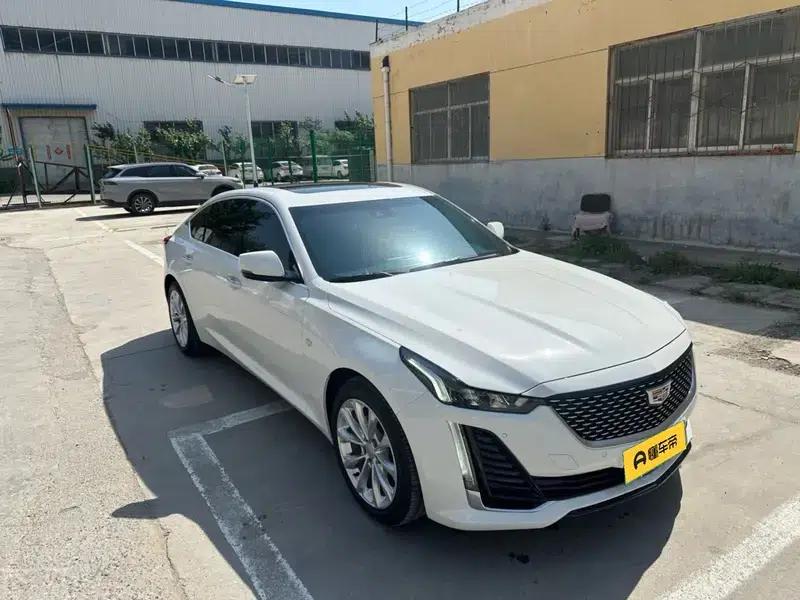 2022 Cadillac CT5 28T Luxury — миниатюра 4