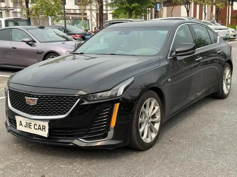 2022 Cadillac CT5 28T Luxury — миниатюра 1