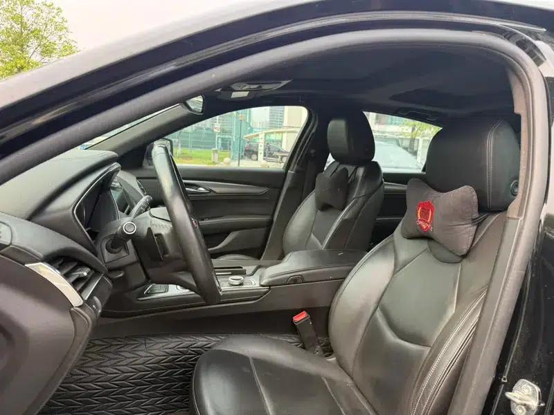 2022 Cadillac CT5 28T Luxury — миниатюра 17