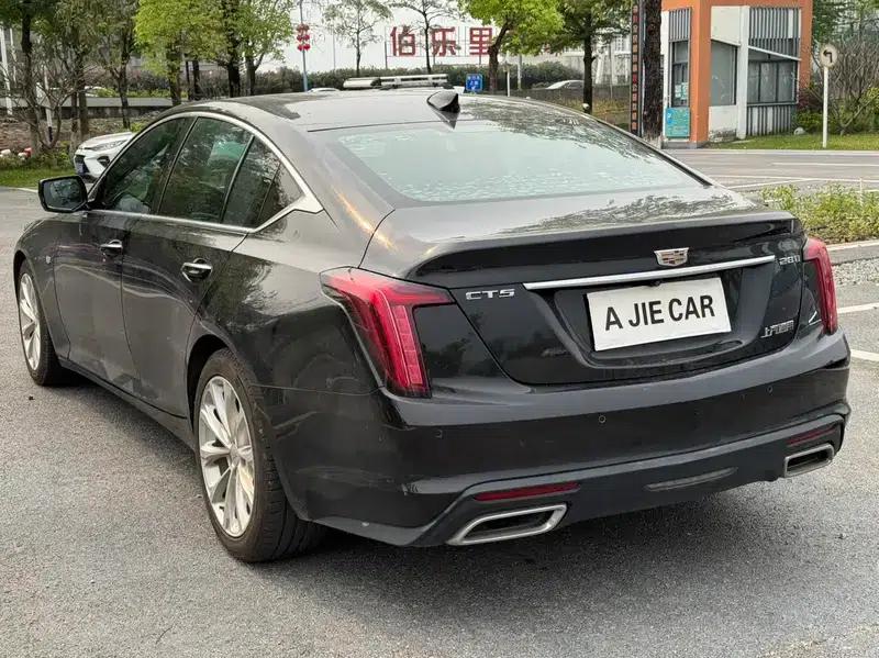 2022 Cadillac CT5 28T Luxury — миниатюра 4
