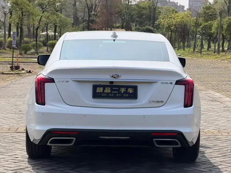 2022 Cadillac CT5 28T Luxury — миниатюра 5