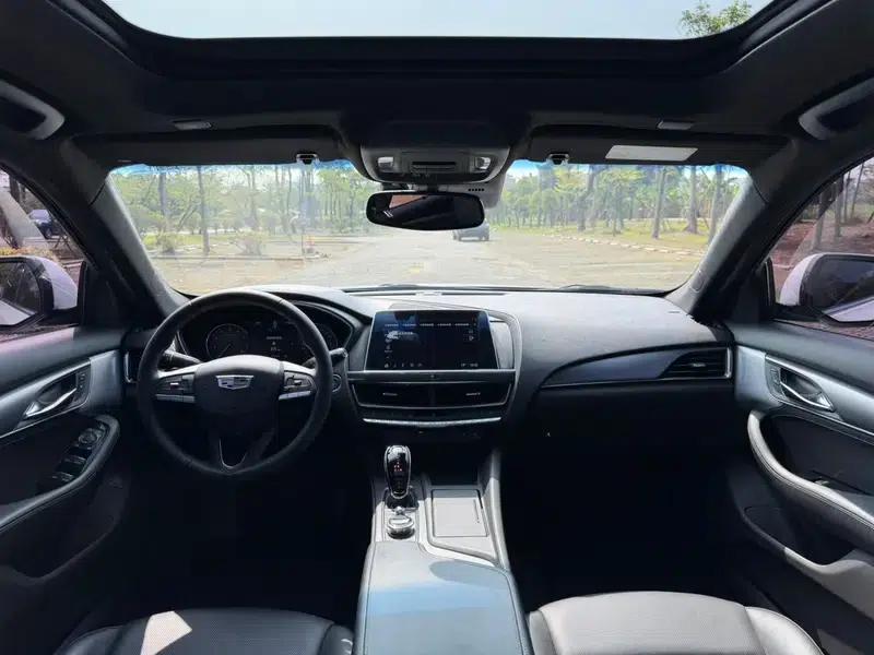 2022 Cadillac CT5 28T Luxury — миниатюра 7