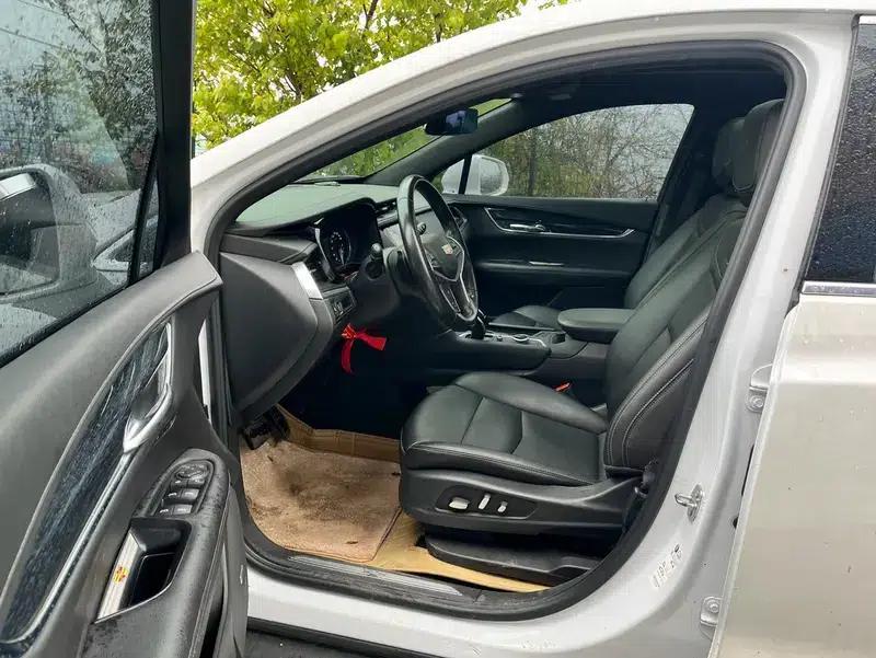 Cadillac XT5 2022 2.0T 2WD Fashion Edition — миниатюра 8