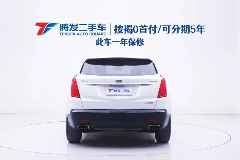2016 Cadillac XT5 25T Luxury — миниатюра 4