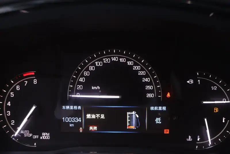 2016 Cadillac XT5 25T Luxury — миниатюра 7