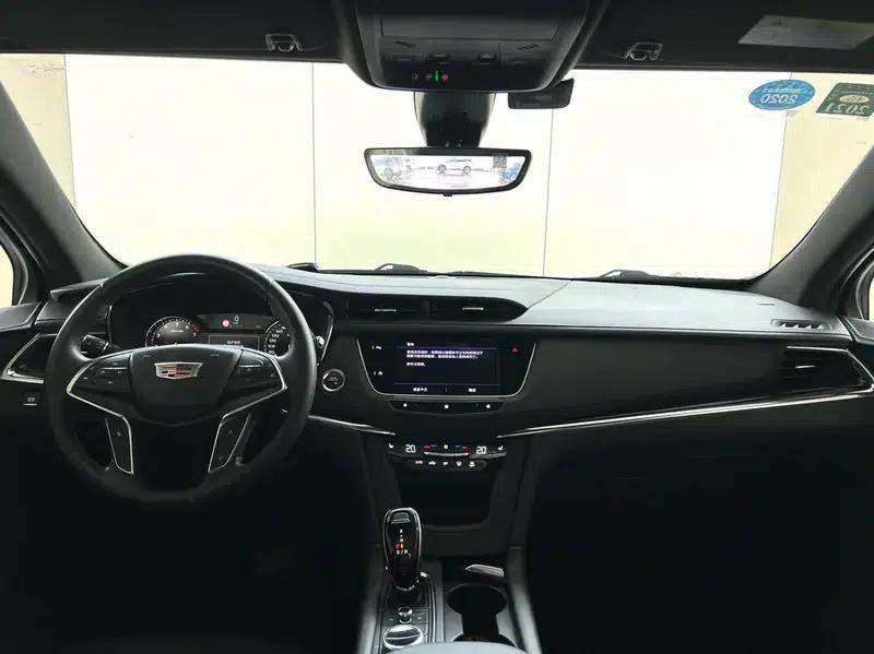Cadillac XT5 2021 2.0T Mild Hybrid 2WD Luxury — миниатюра 15