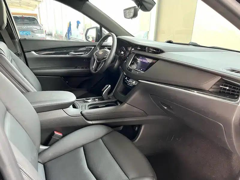 Cadillac XT5 2021 2.0T Mild Hybrid 2WD Luxury — миниатюра 16