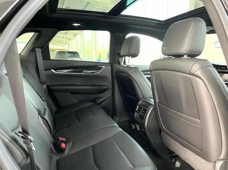 Cadillac XT5 2021 2.0T Mild Hybrid 2WD Luxury — миниатюра 18