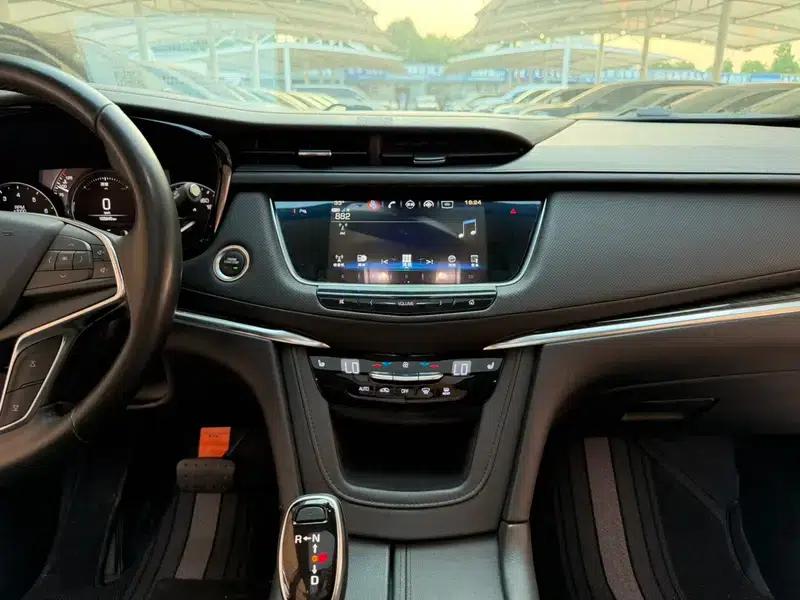 Cadillac XT5 2018 25T Luxury — миниатюра 8