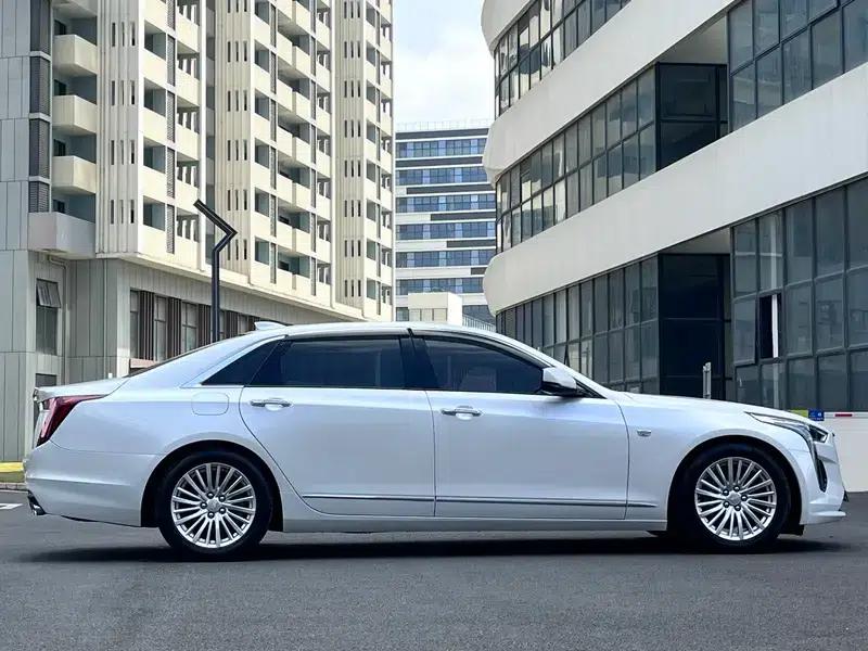 2019 Cadillac CT6 28T Luxury — миниатюра 8