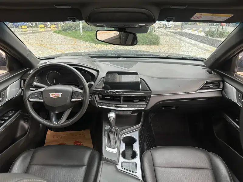 2023 Cadillac CT4 28T Luxury — миниатюра 13