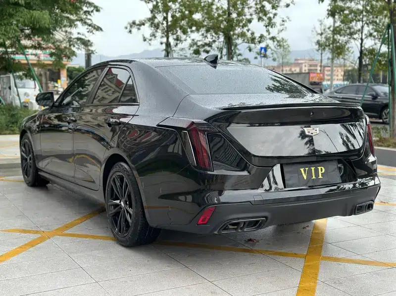 2023 Cadillac CT4 28T Luxury — миниатюра 5