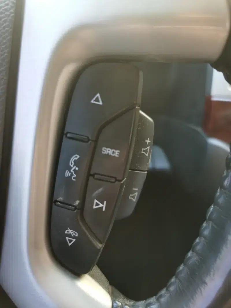 2010 Cadillac Escalade 6.0 Hybrid — миниатюра 27