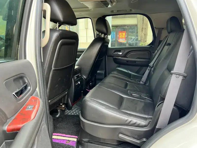 2010 Cadillac Escalade 6.0 Hybrid — миниатюра 11