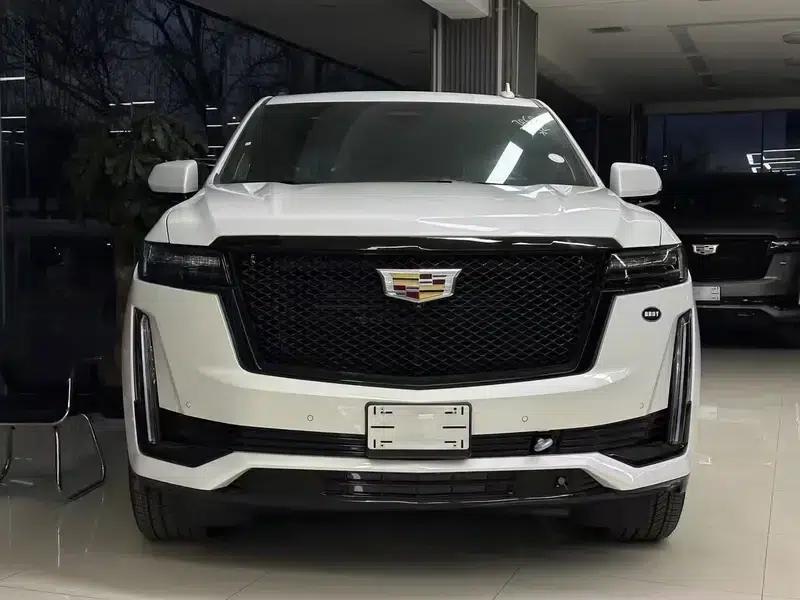 2024 Cadillac Escalade 6.2L Automatic 4WD 7-Seater (Parallel Import) — миниатюра 2