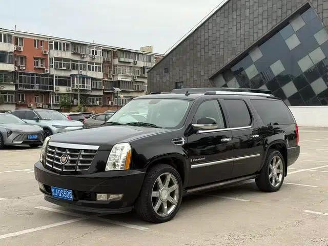 2011 Cadillac Escalade 6.2L Automatic 4WD 4-Seater Factory Custom Edition