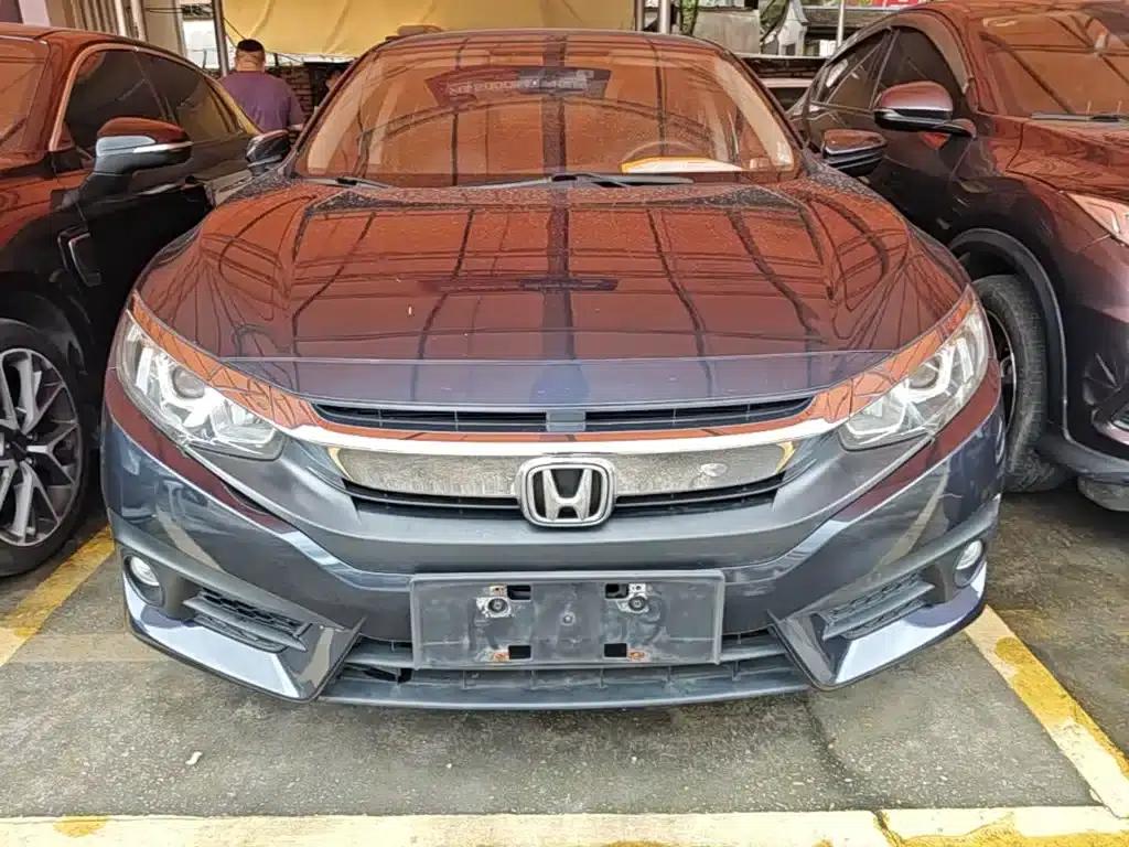 2016 Civic 180TURBO CVT Comfort Edition — миниатюра 3