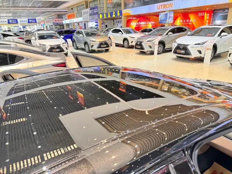 Lexus ES 2025 300h Premium Edition — миниатюра 14