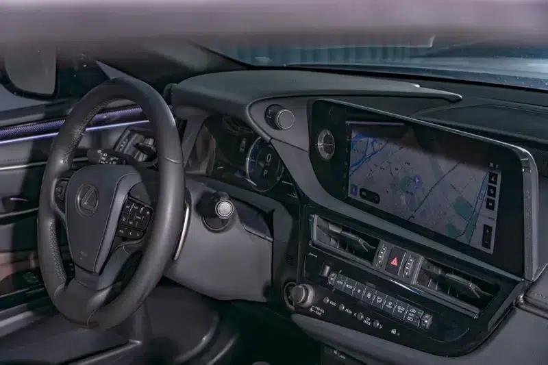 Lexus ES 2024 200 Premium Edition — миниатюра 17