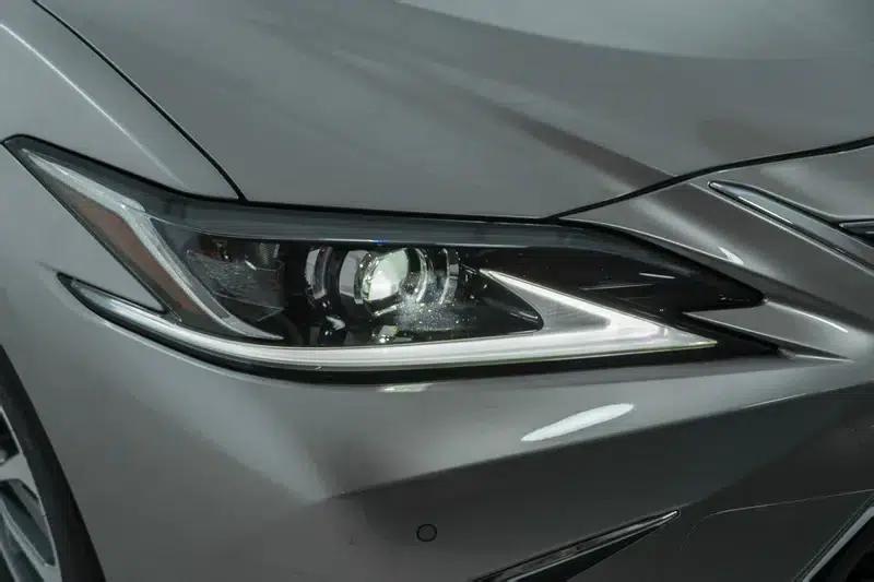 Lexus ES 2024 200 Premium Edition — миниатюра 7