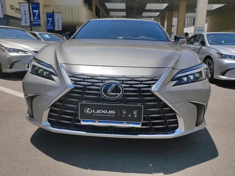 Lexus ES 2025 200 Premium Edition — миниатюра 2