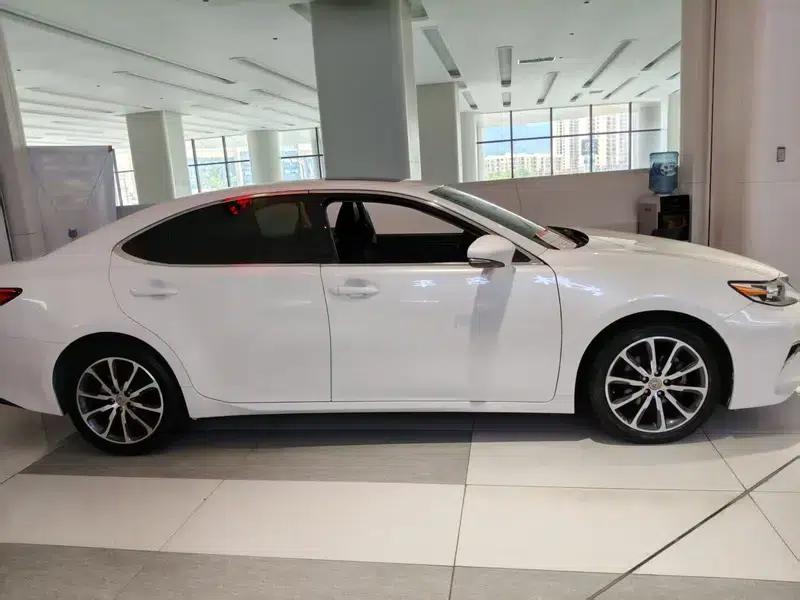 Lexus ES 2014 250 Elite Edition — миниатюра 7