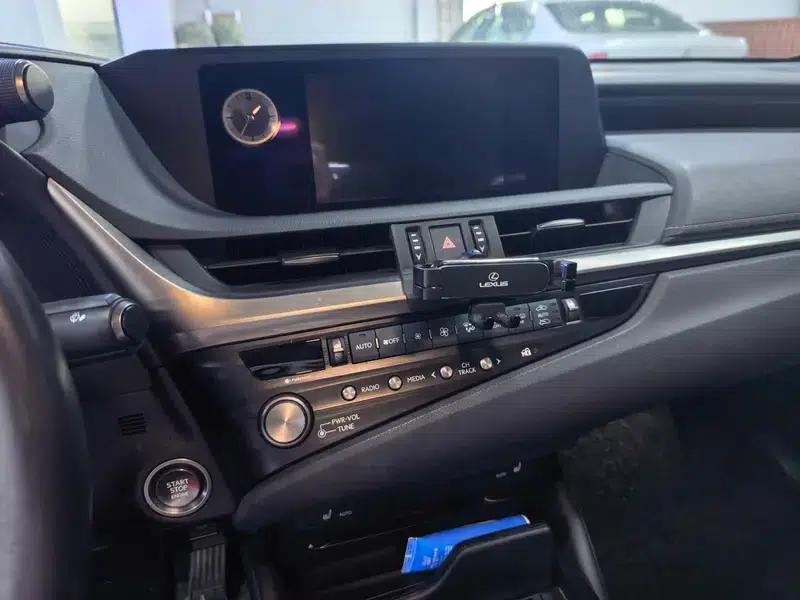 Lexus ES 2021 Model 200 Premium Edition — миниатюра 12