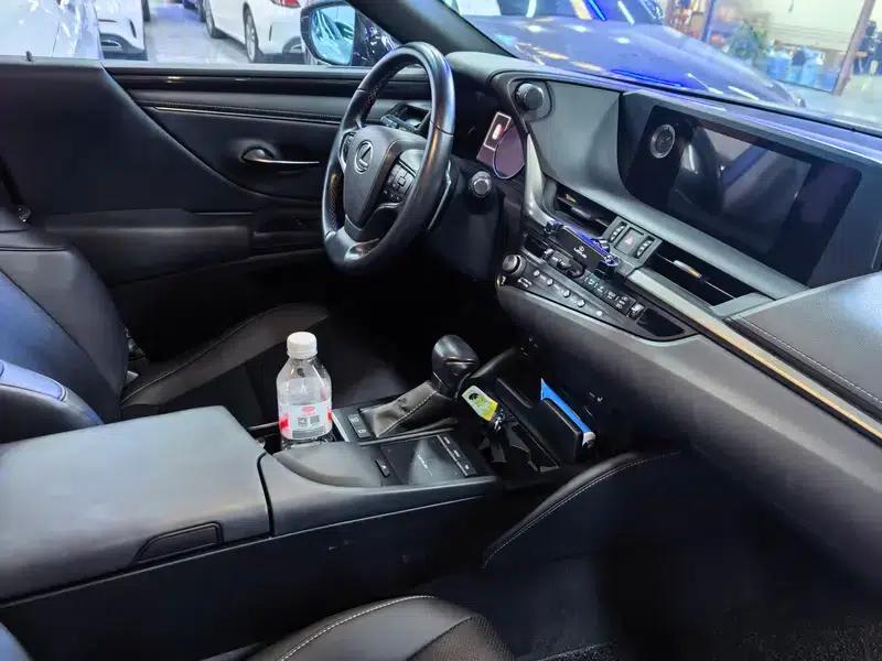 Lexus ES 2021 Model 200 Premium Edition — миниатюра 16