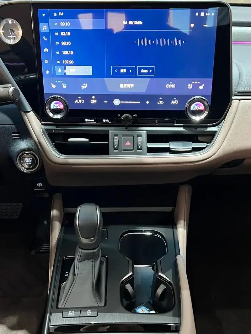 Lexus ES 2025 200 Premium Edition — миниатюра 8