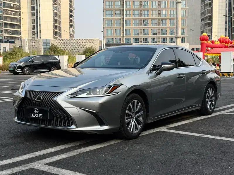 Lexus ES 2020 200 Premium Edition (China VI Emission Standard) — миниатюра 1