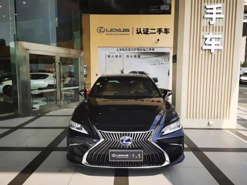 Lexus ES 2020 300h Premium Edition (China V Emission Standard) — миниатюра 2